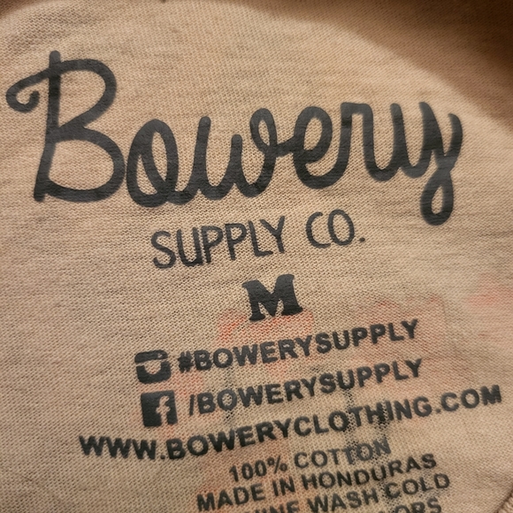 Bowery Cream Colored Tee Mens M - Picture 3 of 3